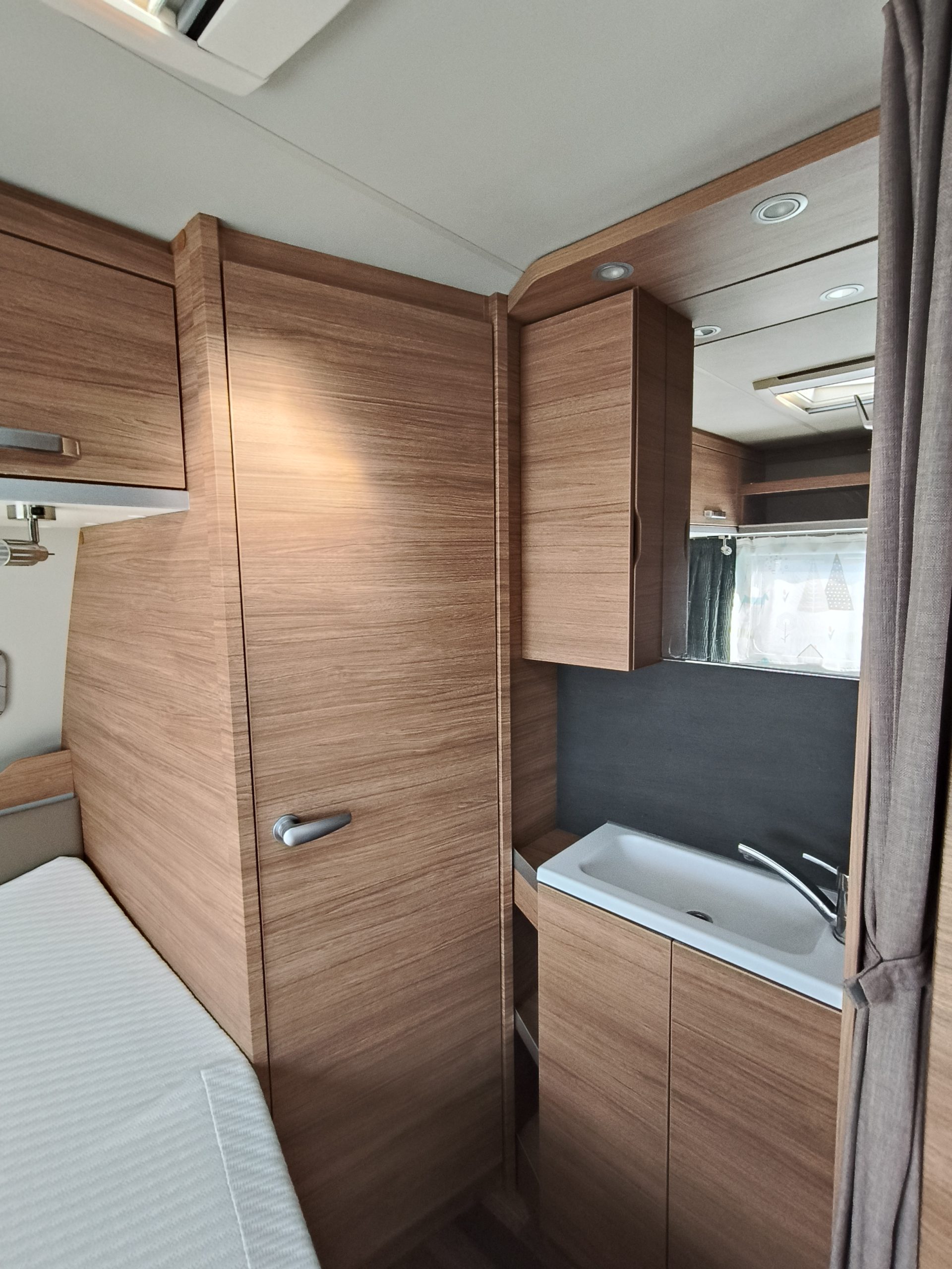 Weinsberg Cara One 450 FU