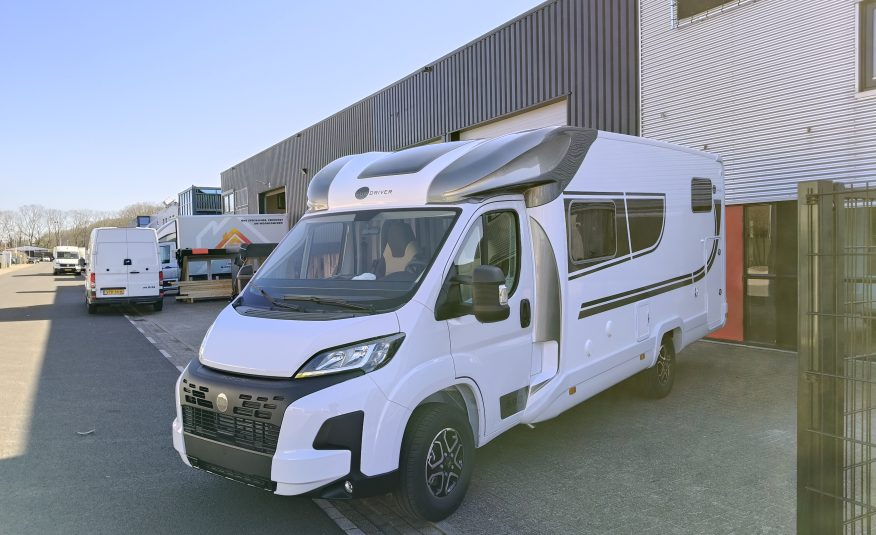 Sun Driver T690 Premium Lengte bedden en hefbed 5 pers. Automaat