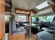 Adria Matrix Plus 680 SL 5 persoons met hefbed