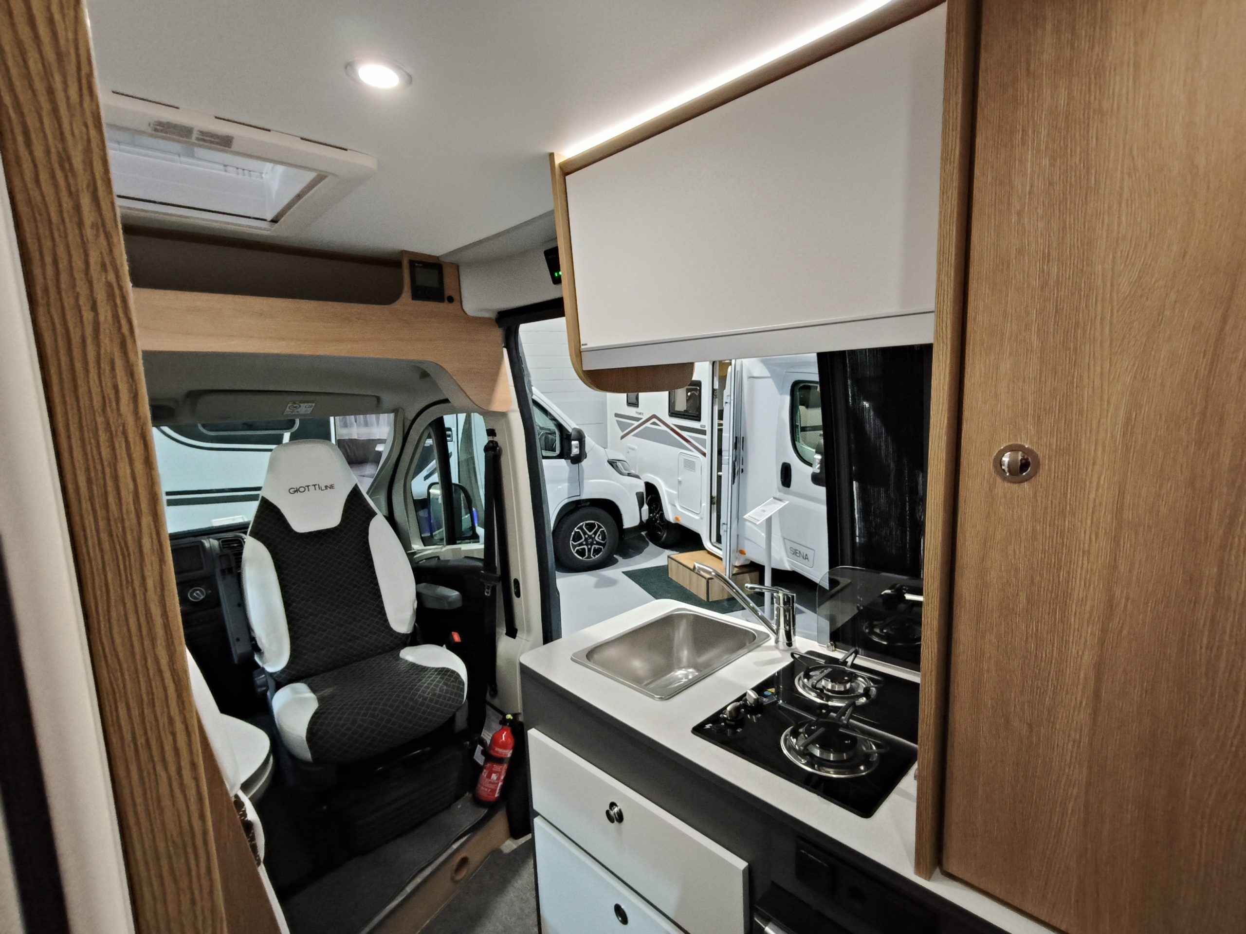 GiottiVan 54T Privilage pakket Dwarsbed COMPACT 2026 model