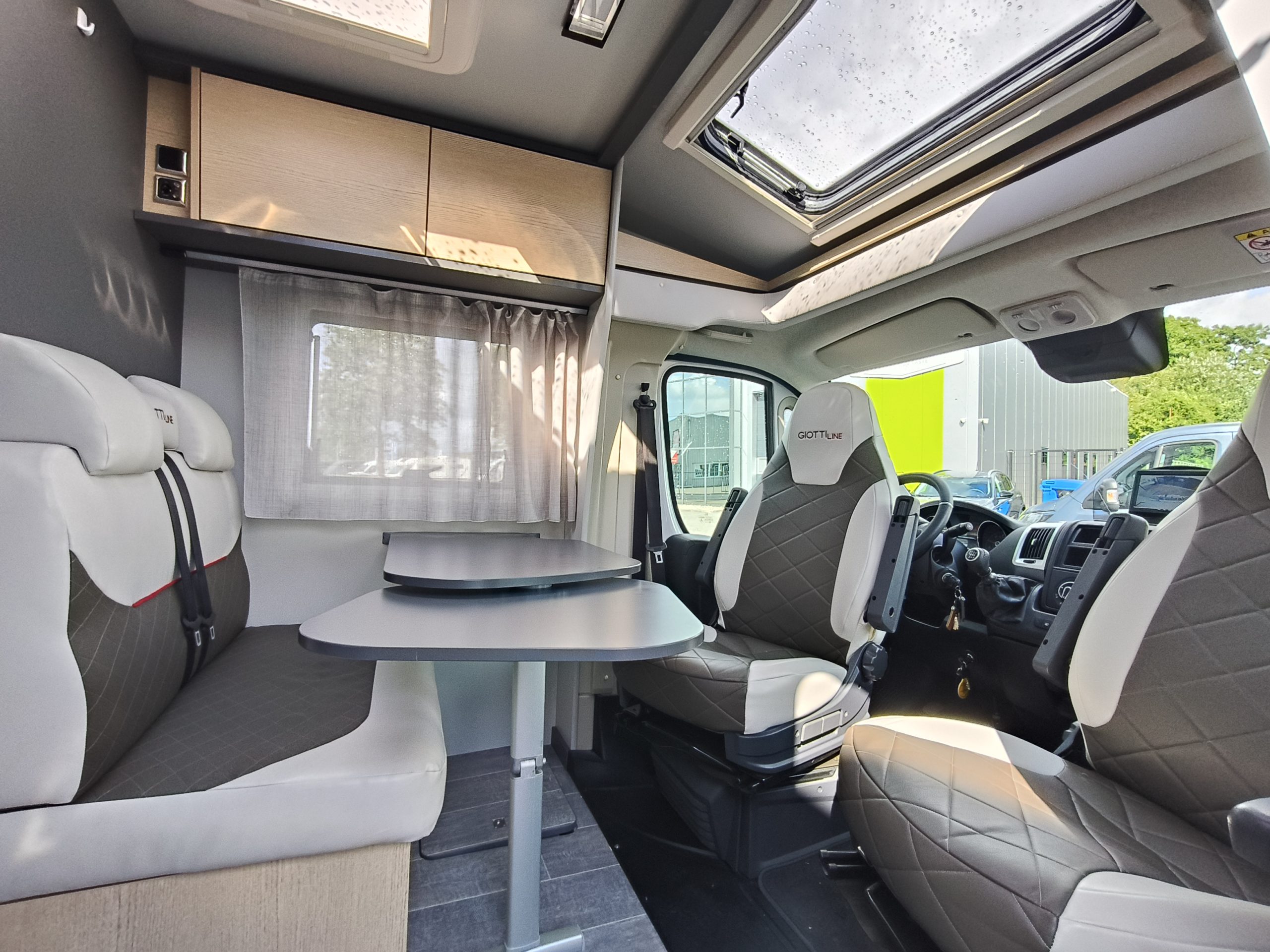 GiottiLine Compact C66 Privilege Lengtebedden slechts 660 cm lang 210 cm breed!