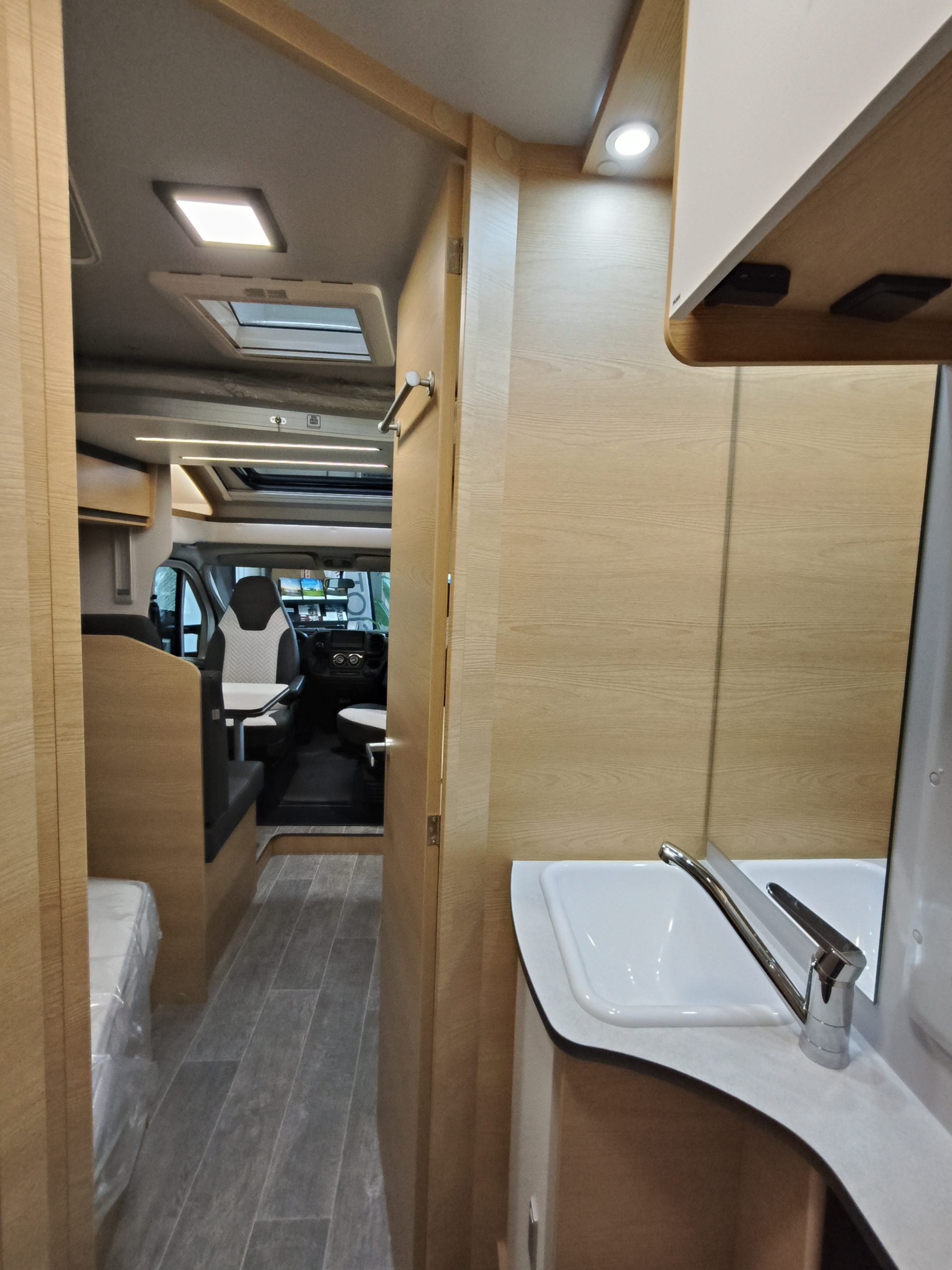 GiottiLine Siena 330 Premiere Edition compact! Automaat!