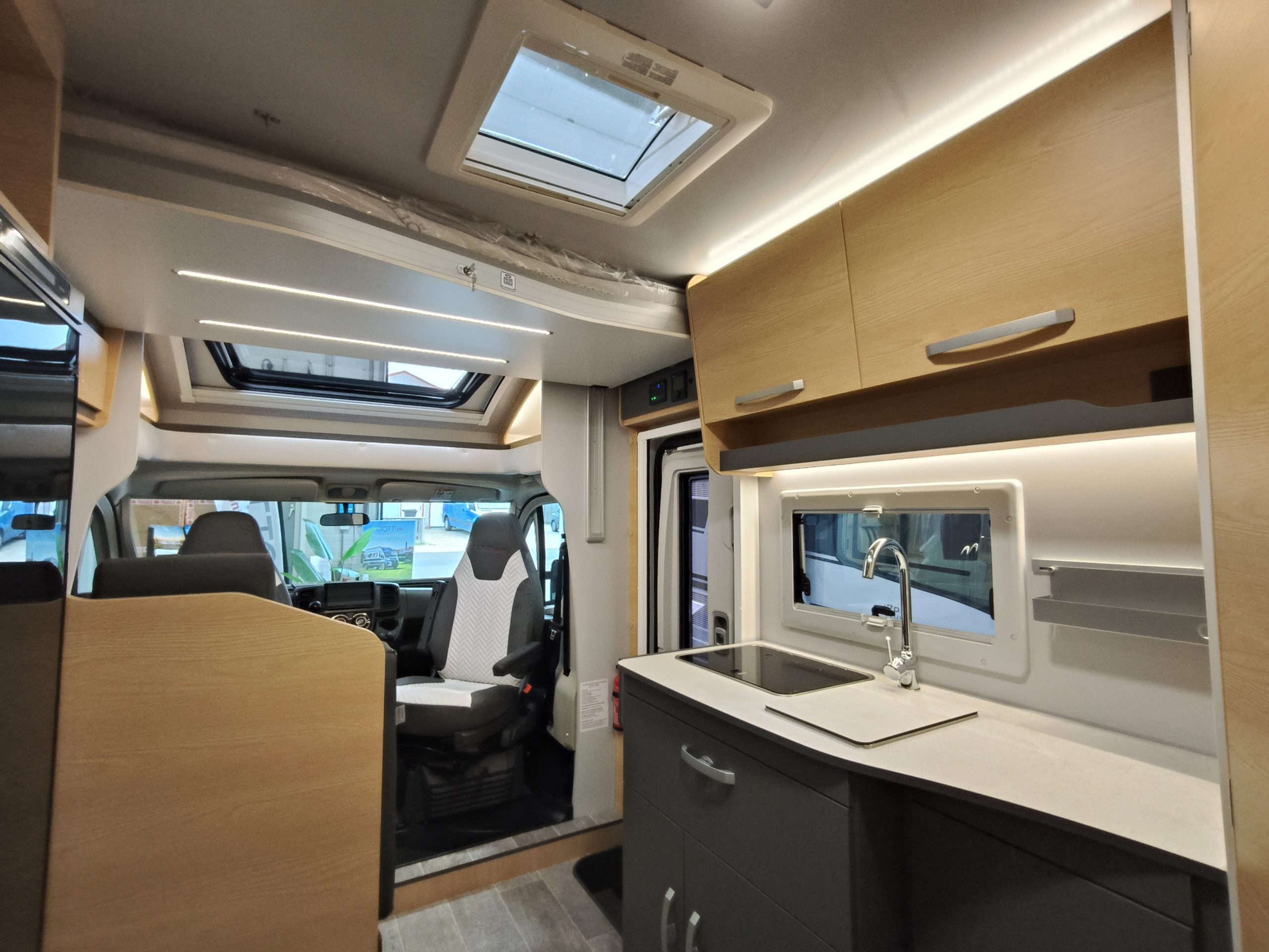 GiottiLine Siena 330 Premiere Edition compact! Automaat!