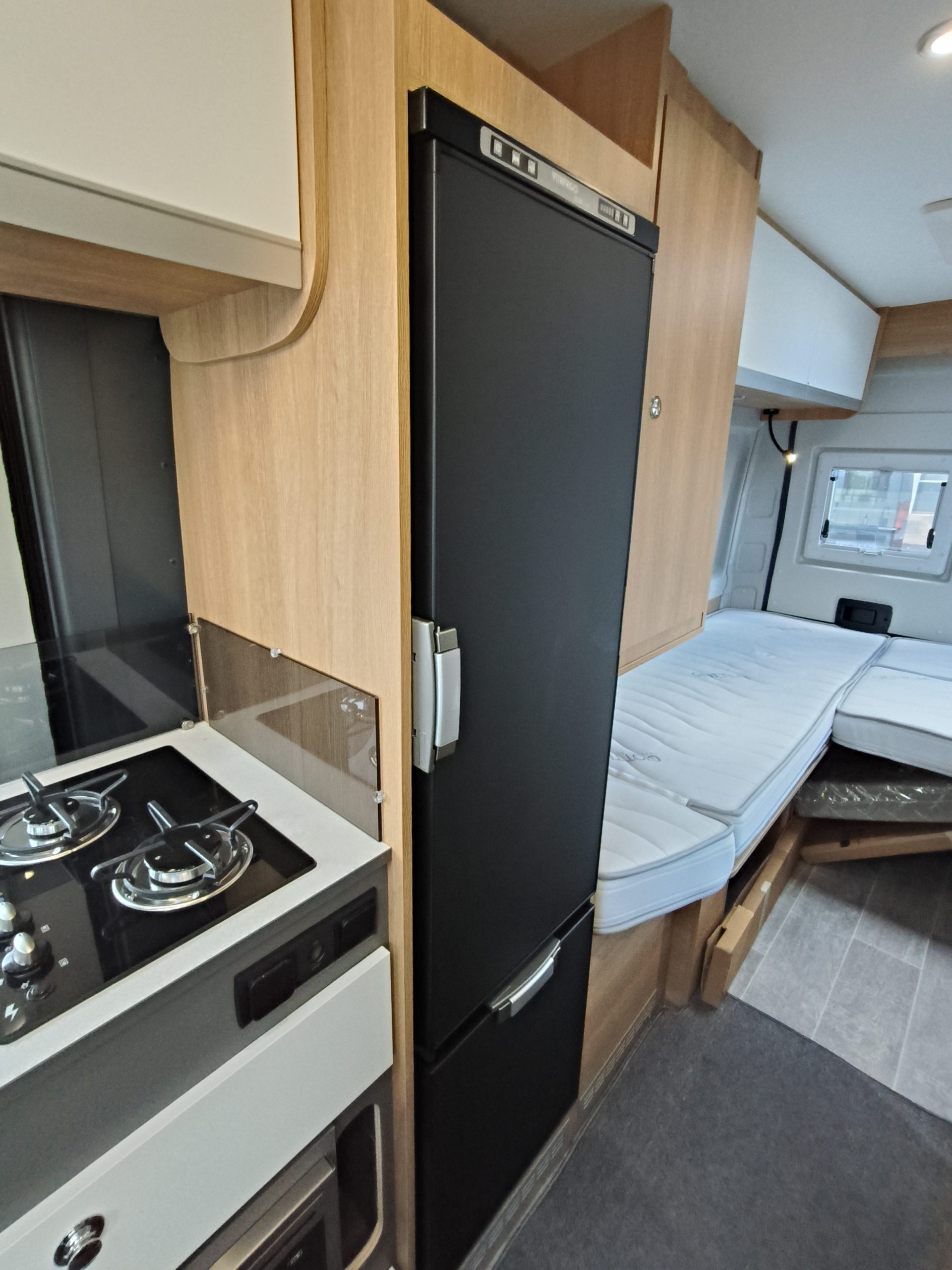 GiottiVan 64G Premiere Edition Lengte bedden (212 CM) Fiat AUTOMAAT