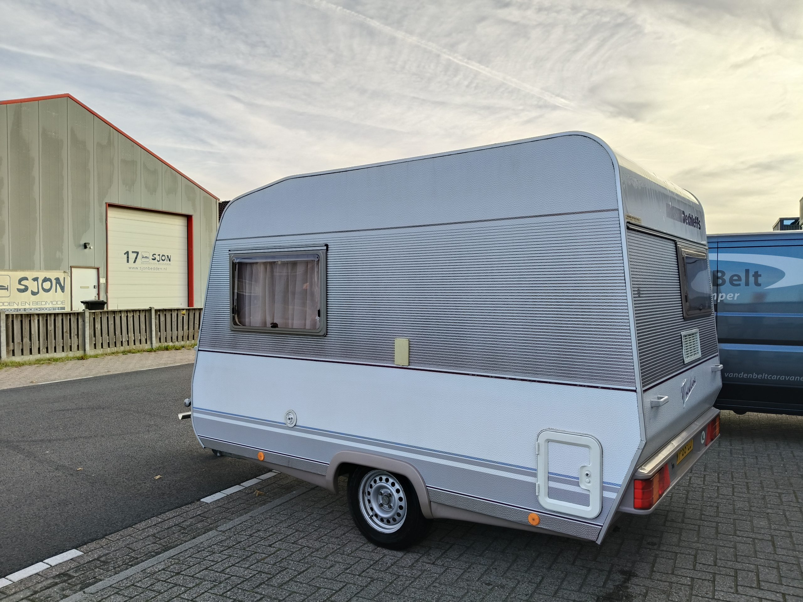 Dethleffs New-Line 350 HK