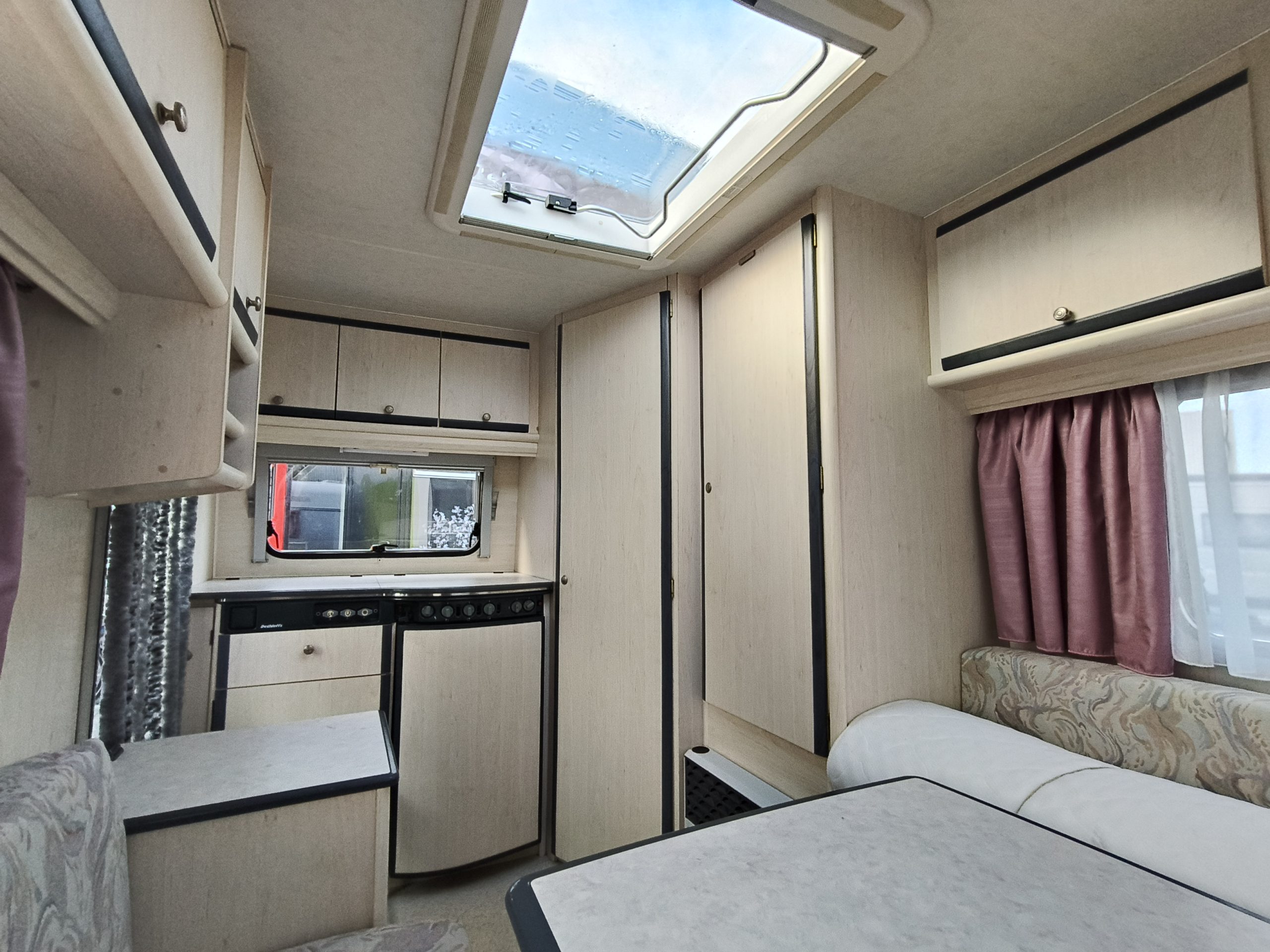 Dethleffs New-Line 350 HK