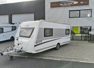 LMC PASSION 470 E Lengtebedden