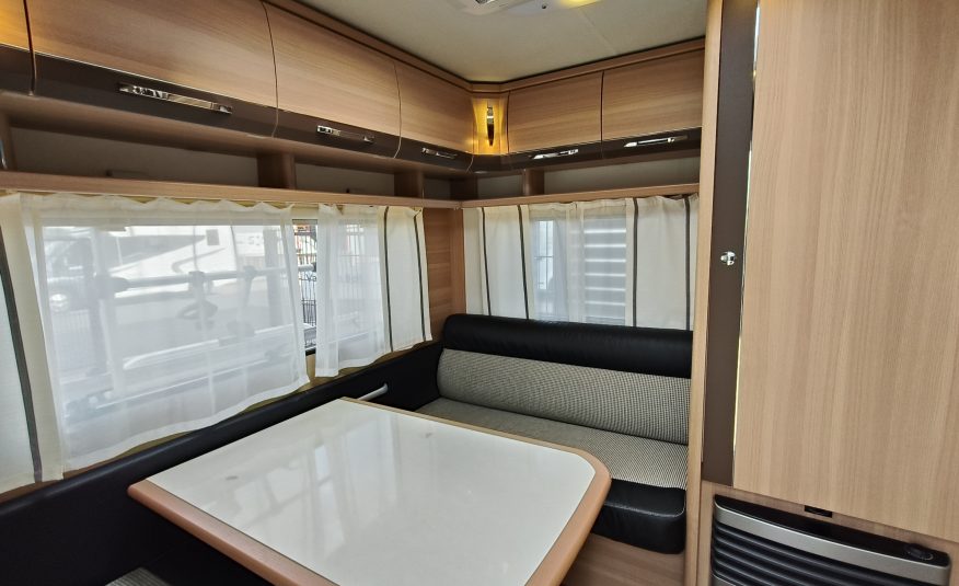 LMC PASSION 470 E Lengtebedden