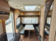 LMC PASSION 470 E Lengtebedden