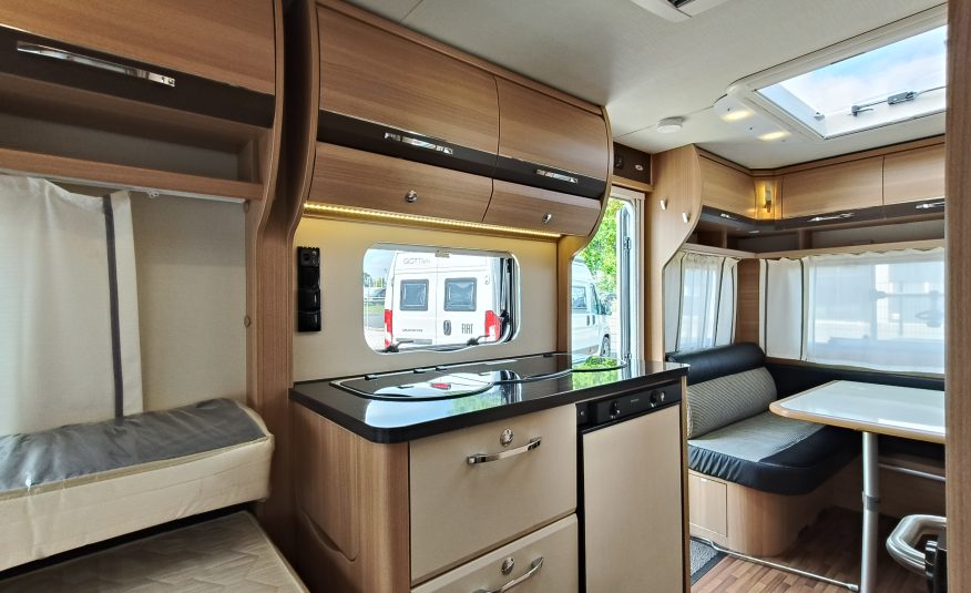 LMC PASSION 470 E Lengtebedden