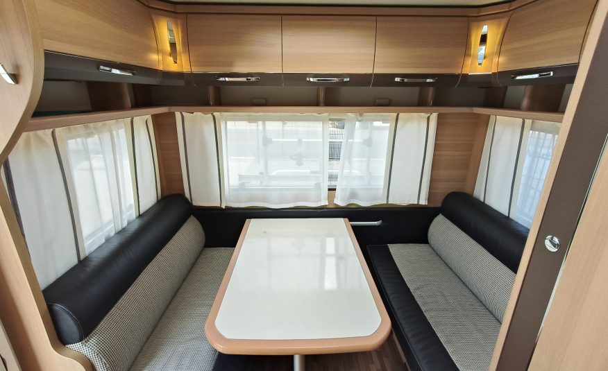 LMC PASSION 470 E Lengtebedden