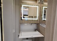 Sun Driver T690 Premium Lengte bedden en hefbed 5 pers. Automaat