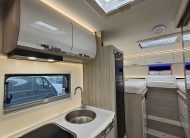 Sun Driver T690 Premium Lengte bedden en hefbed 5 pers. Automaat