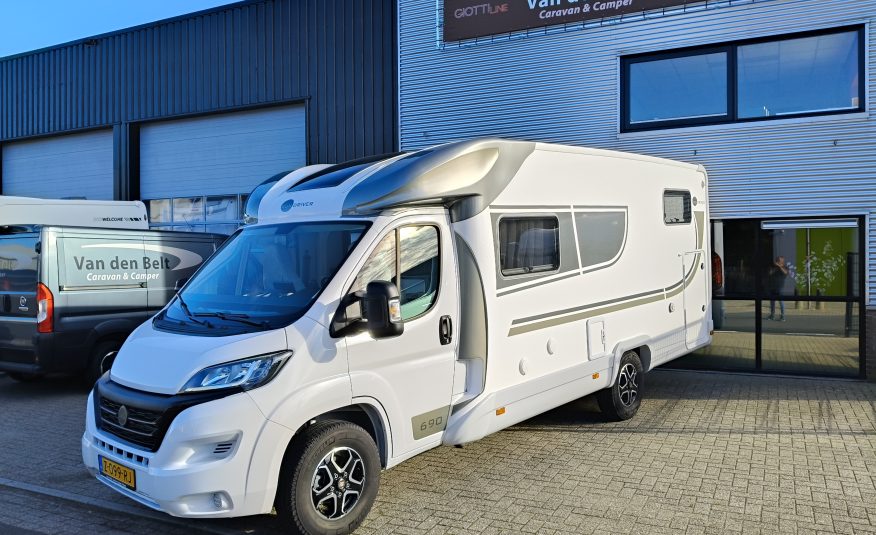 Sun Driver T690 Premium Lengte bedden en hefbed 5 pers. Automaat
