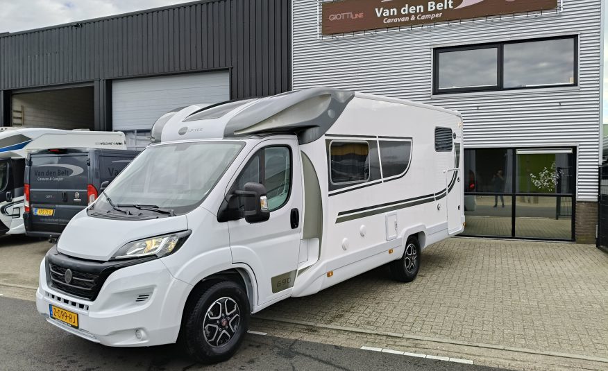 Sun Driver T690 Premium Lengte bedden en hefbed 5 pers. Automaat