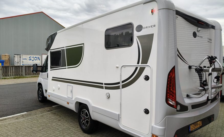 Sun Driver T690 Premium Lengte bedden en hefbed 5 pers. Automaat