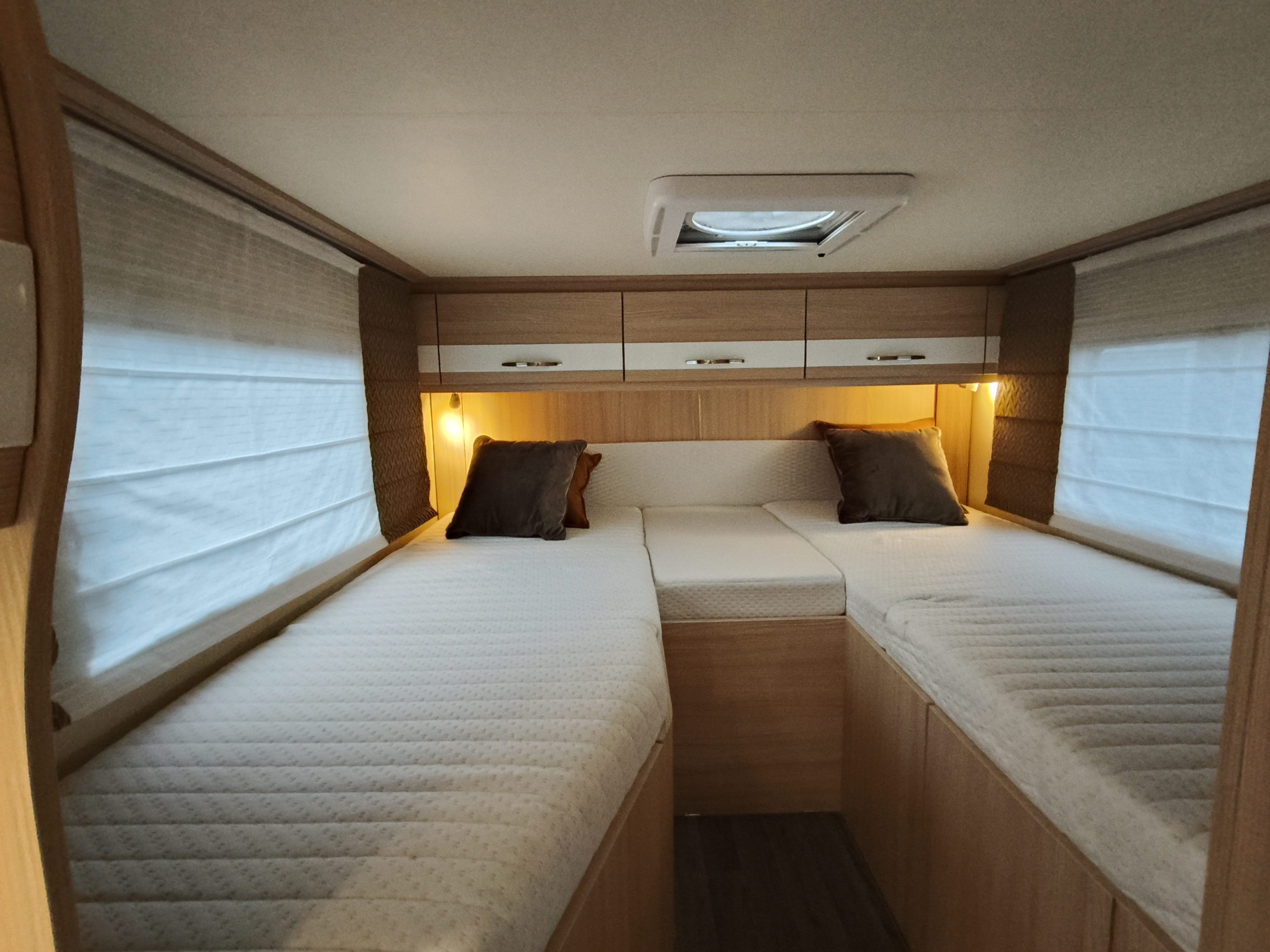 Burstner Travel-Van T620 G Lengtebedden