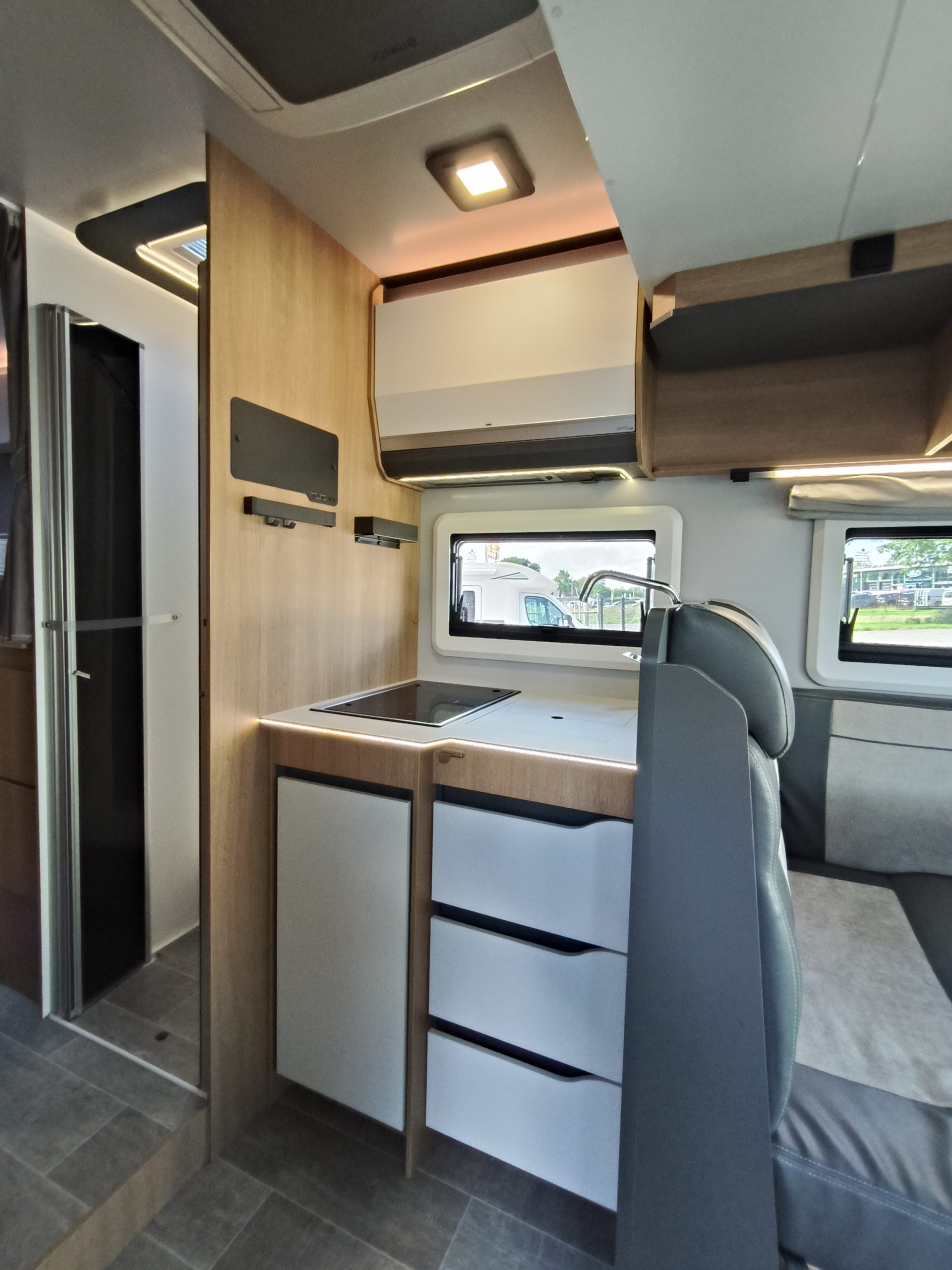 GiottiLine Toscan 69GC Enkelebedden opt: Automaat/ hefbed/ 5e gordelplek