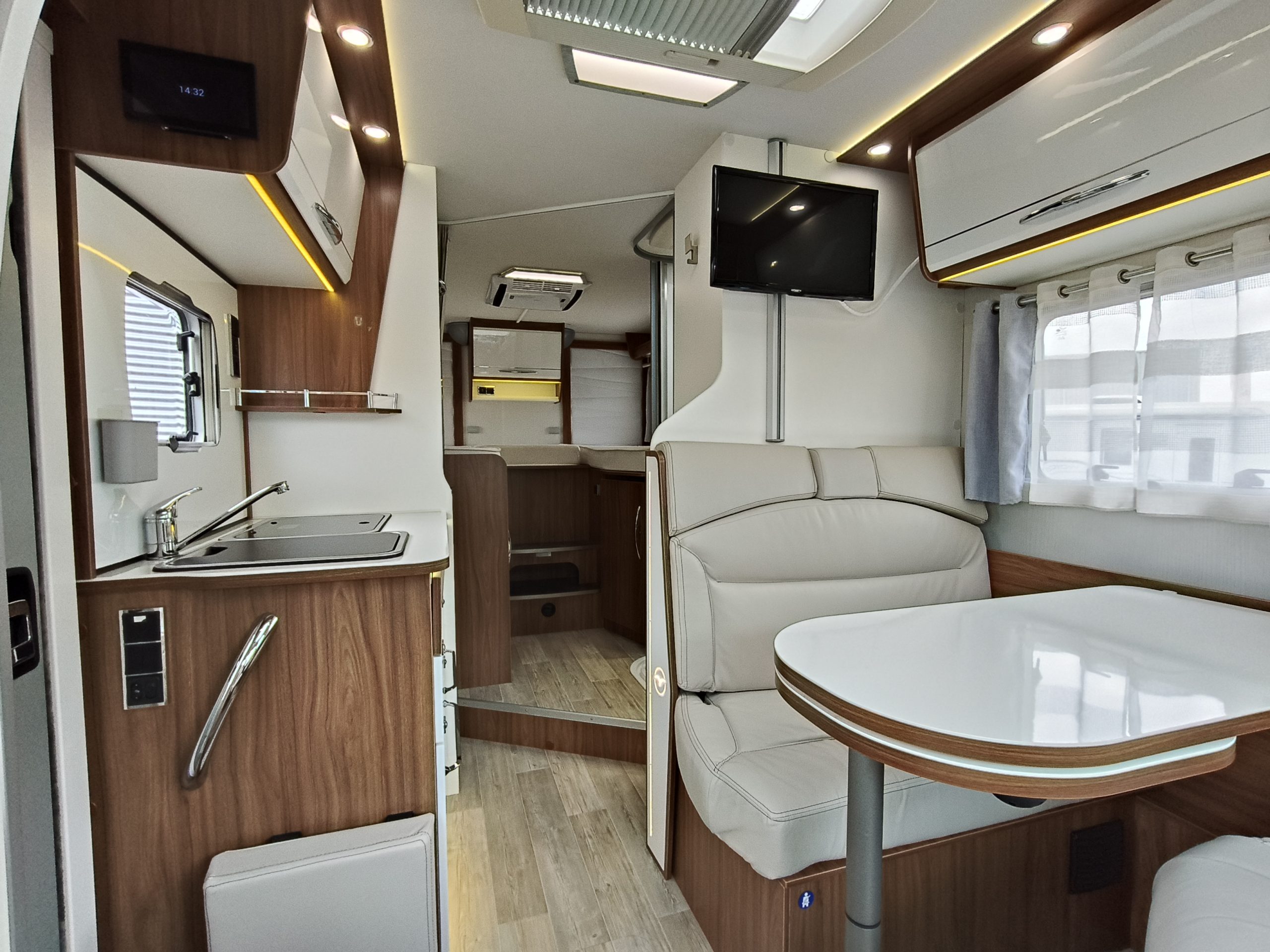 PILOTE Essentiel P650 Lengtebedden compact