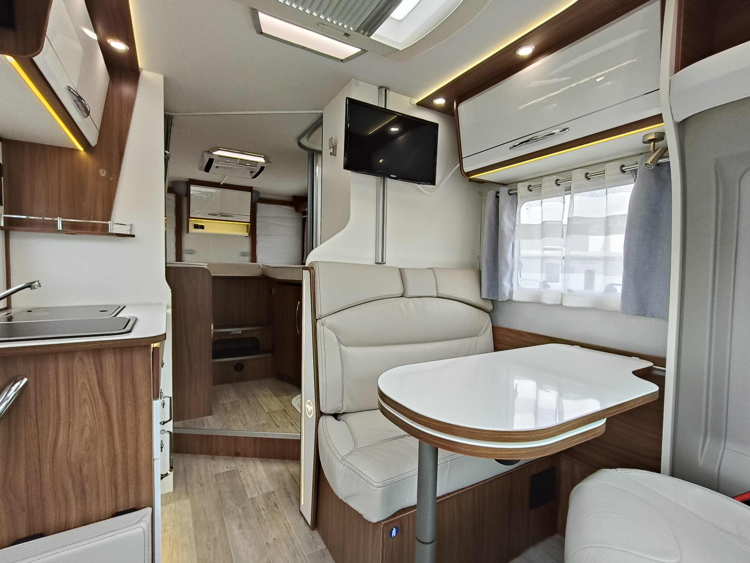 PILOTE Essentiel P650 Lengtebedden compact