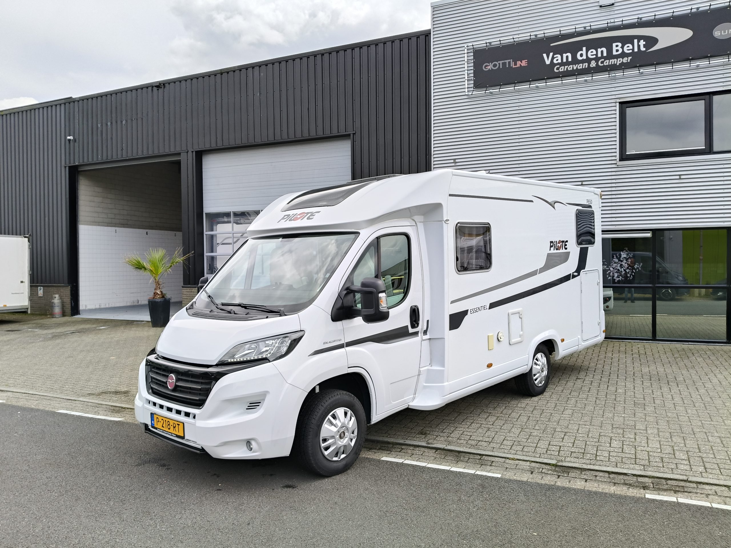 PILOTE Essentiel P650 Lengtebedden compact
