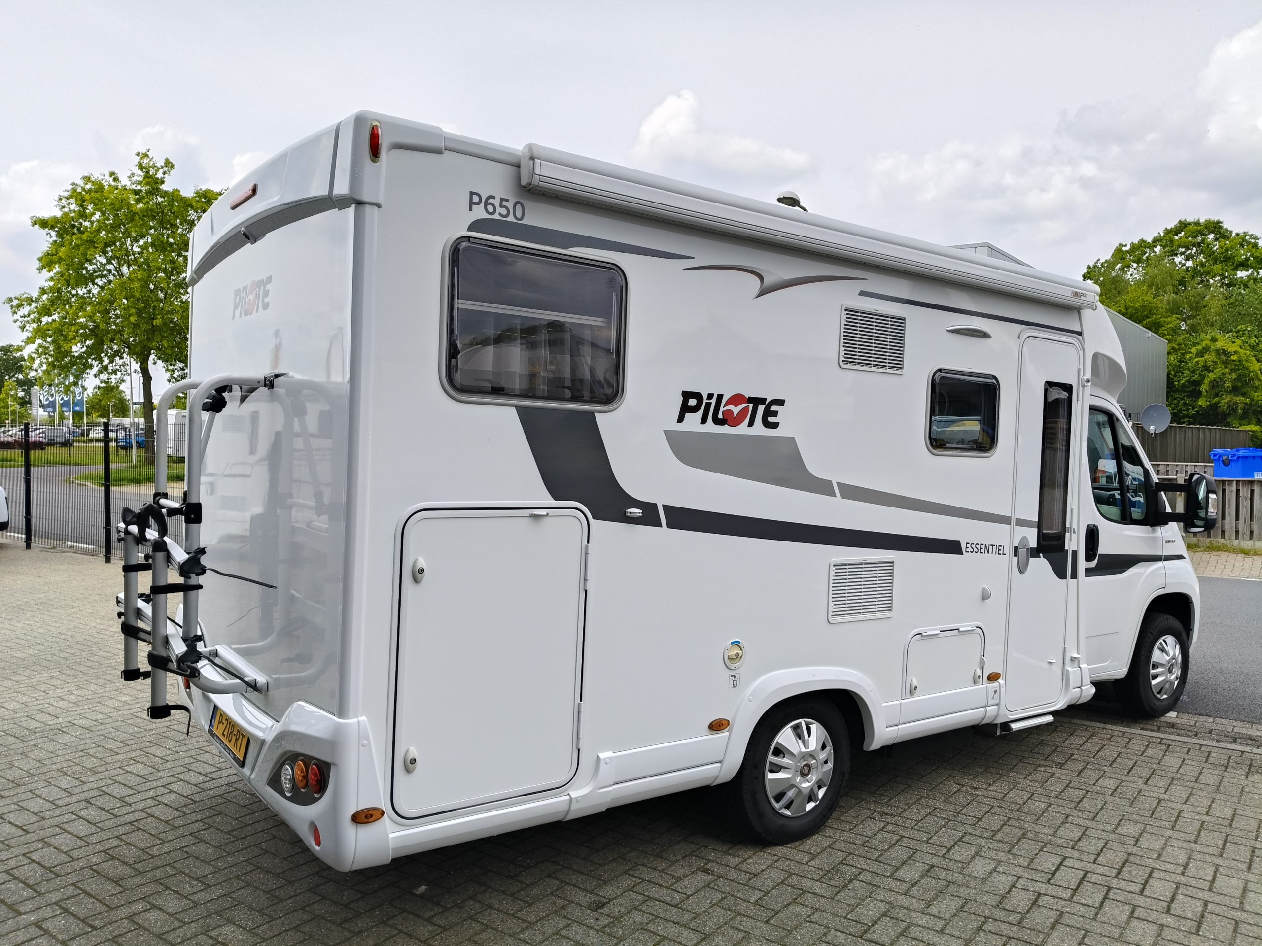 PILOTE Essentiel P650 Lengtebedden compact