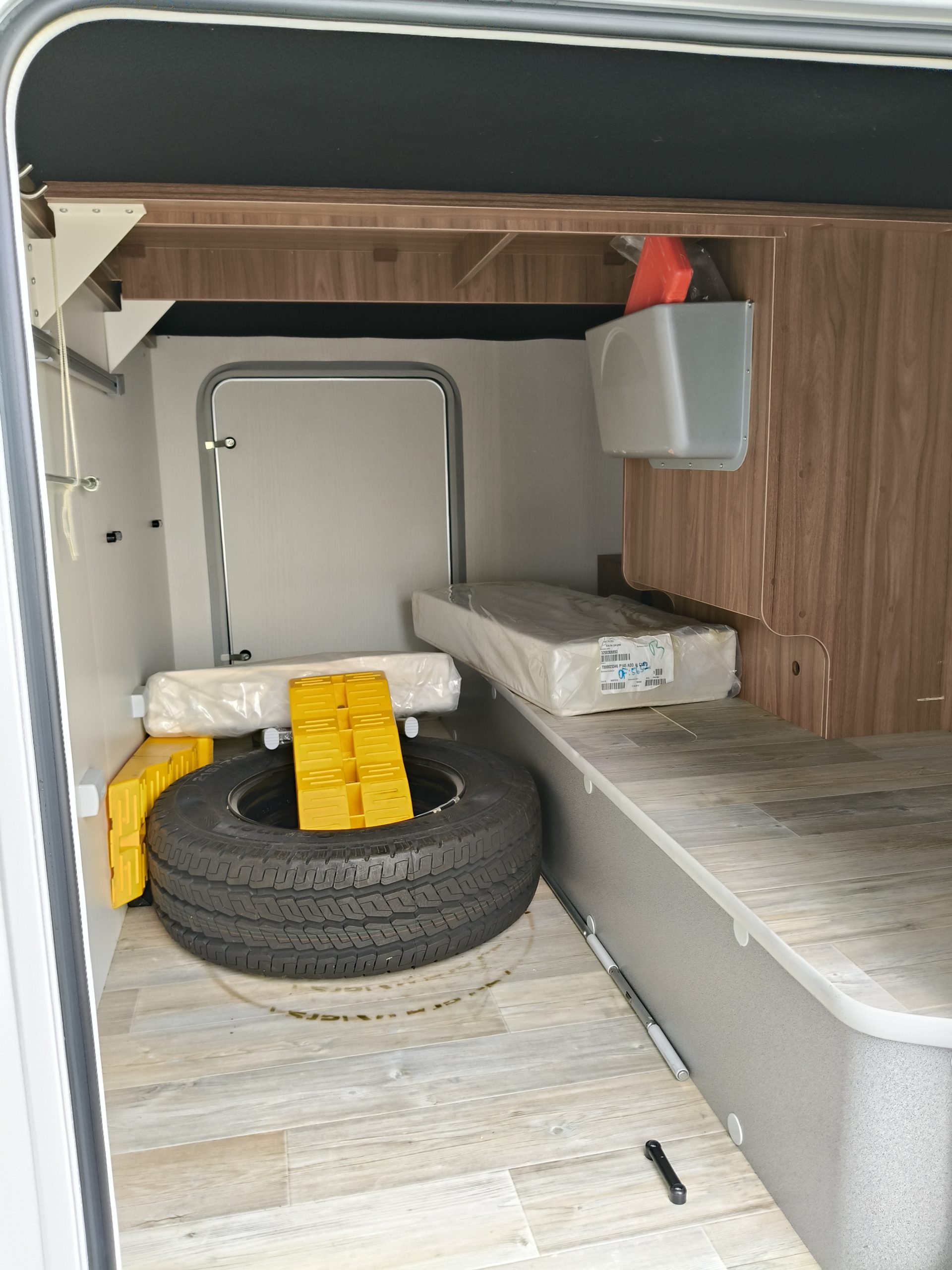 PILOTE Essentiel P650 Lengtebedden compact