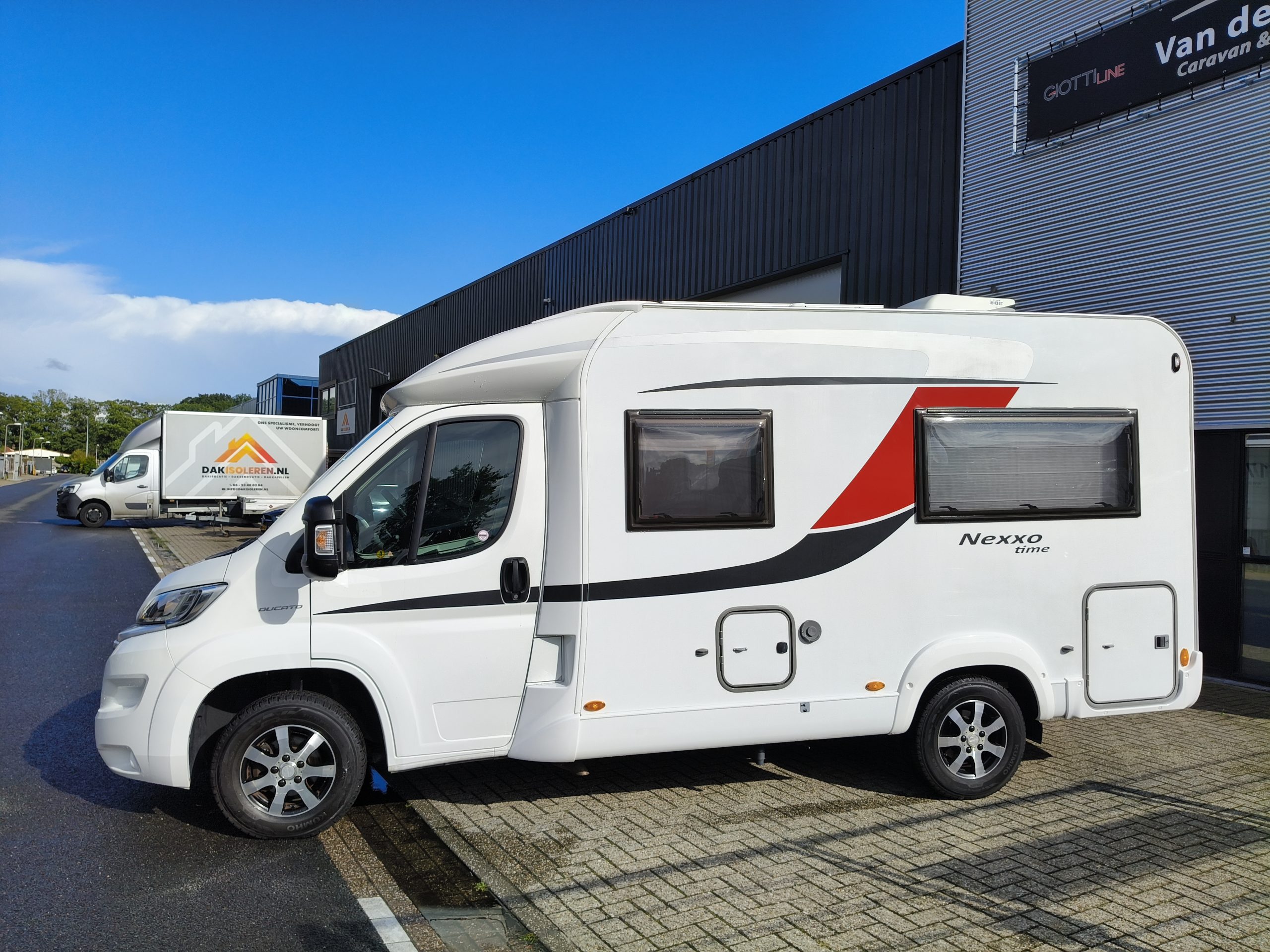 Bustner Nexxo Time T569 Fransbed compact 599 cm.