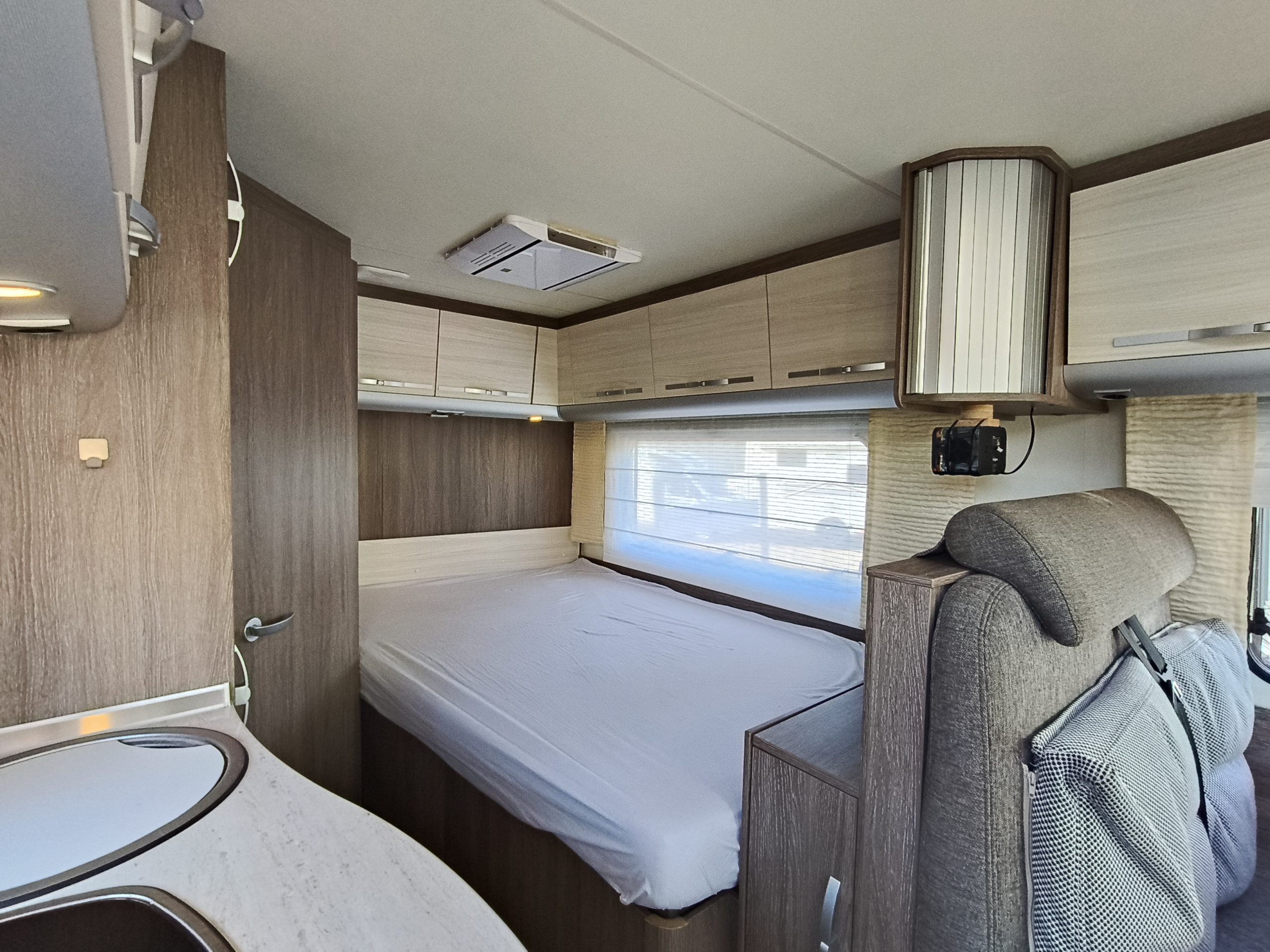 Bustner Nexxo Time T569 Fransbed compact 599 cm.