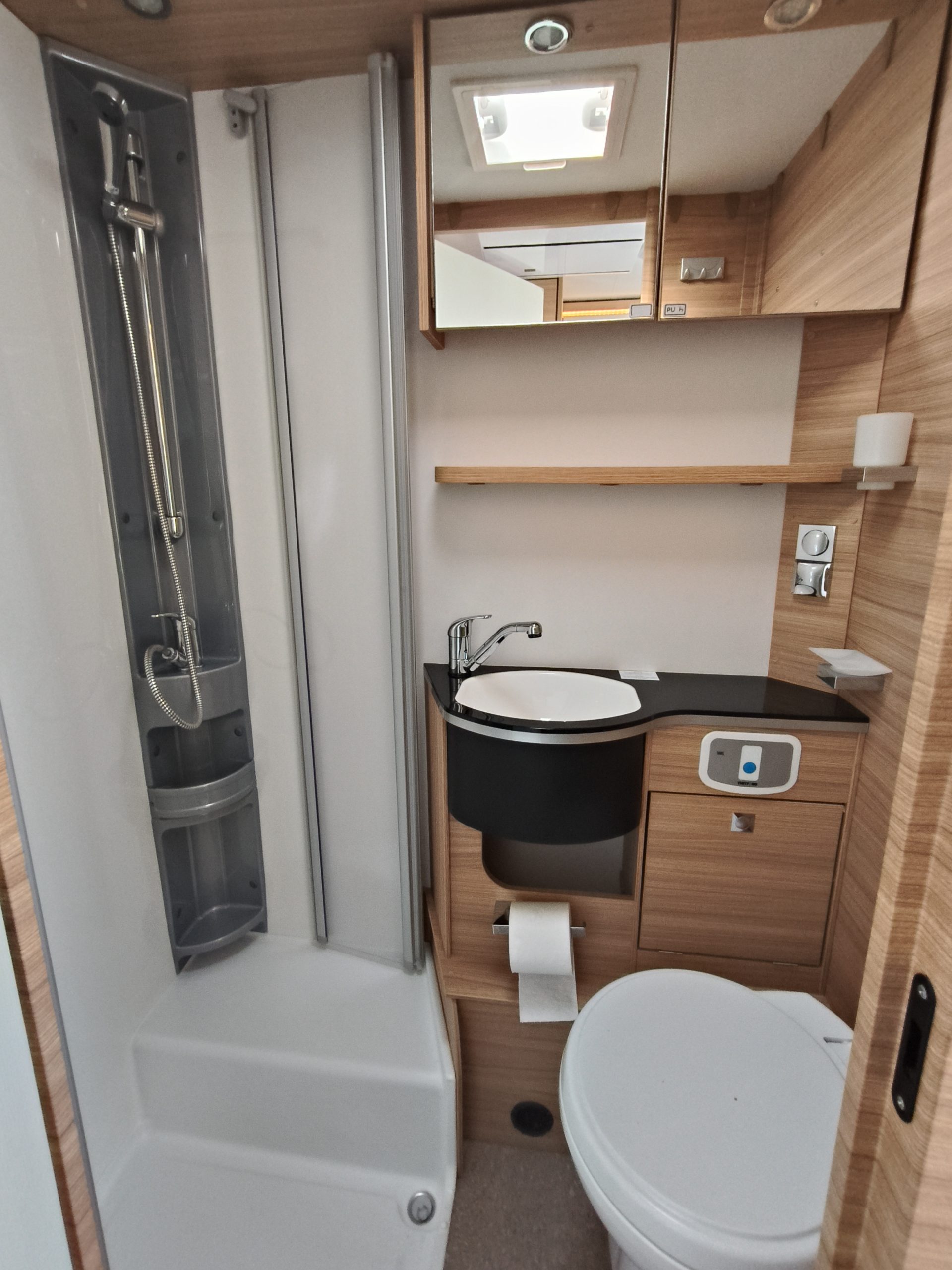 Dethleffs Globebus GT T006 Lengtebedden