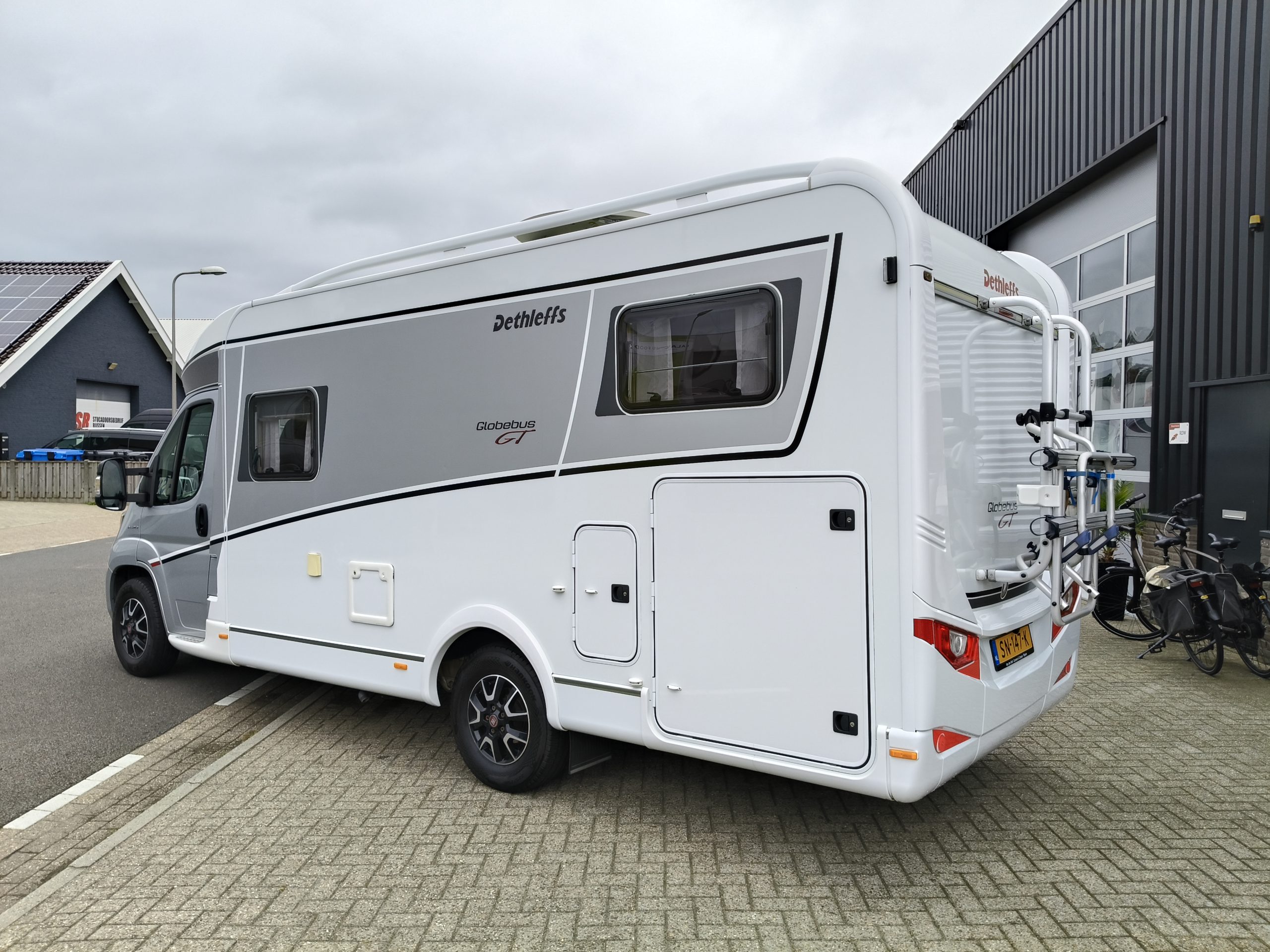 Dethleffs Globebus GT T006 Lengtebedden